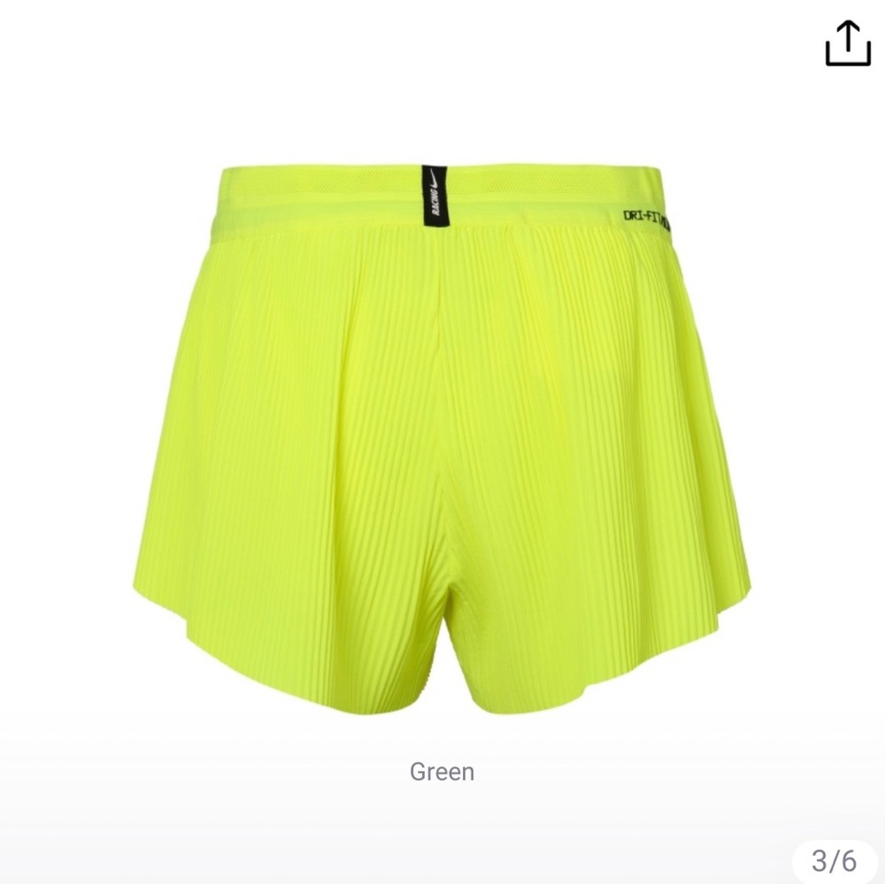 Nike Arrow Swift Short -Size Small